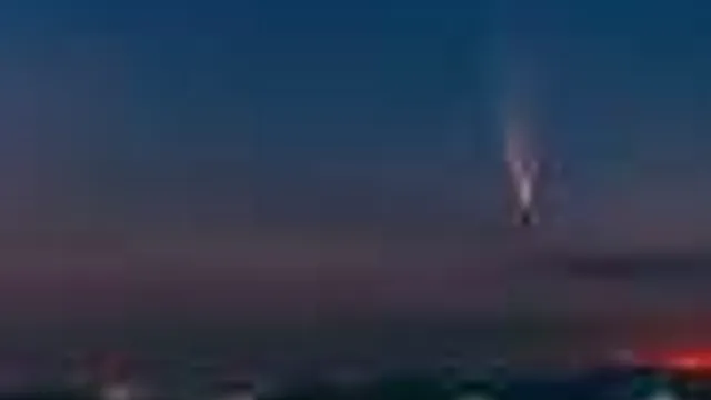 Explosões Sonoras de Meteoros: Como Elas Lançam a Energia de Toneladas de TNT