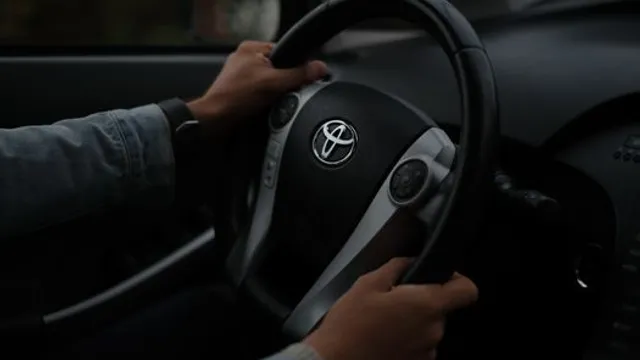 Toyota Recaja Vantagem Competitiva com Chamada de Volta ao Modelo de Voz 2026